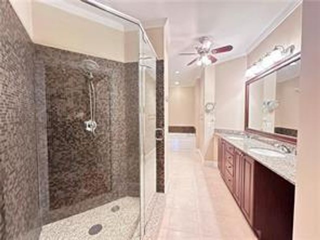 2626 Peachtree Road NW 1007, Atlanta, GA 30305