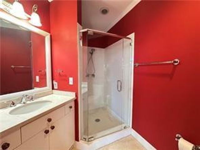 2626 Peachtree Road NW 1007, Atlanta, GA 30305