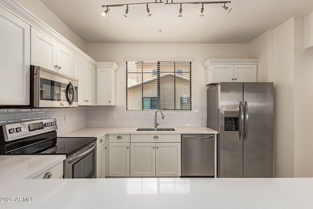 2315 N 52nd Street 144, Phoenix, AZ 85008