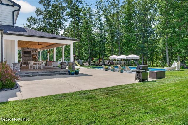 649 Homestead Road, Jackson, NJ 08527