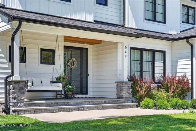 649 Homestead Road, Jackson, NJ 08527