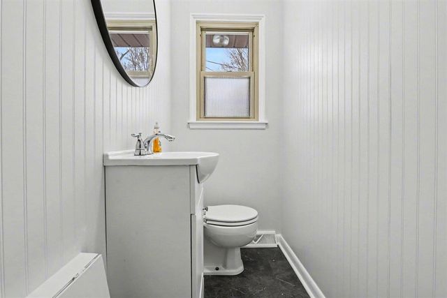 1829 Nash Drive, Saint Joseph, MI 49085