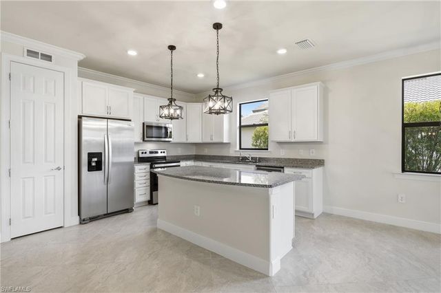 3421 Hampton BLVD, Alva, FL 33920