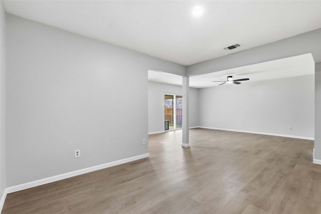 7833 Davenport Avenue, Fort Worth, TX 76116