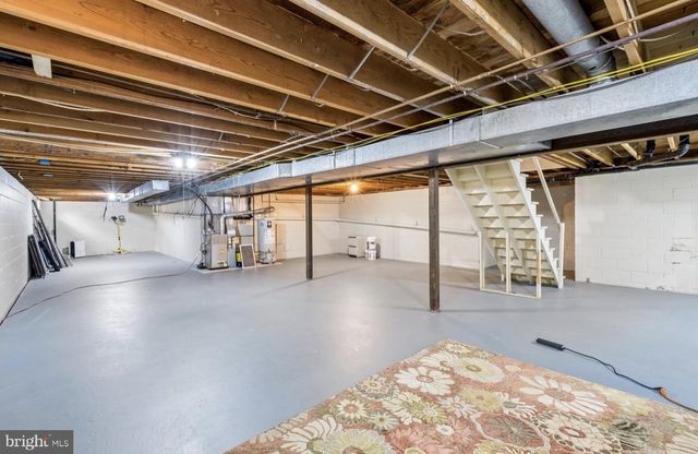 811 MOSS MILL RD, Hammonton, NJ 08037