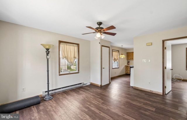 811 MOSS MILL RD, Hammonton, NJ 08037
