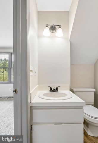 811 MOSS MILL RD, Hammonton, NJ 08037