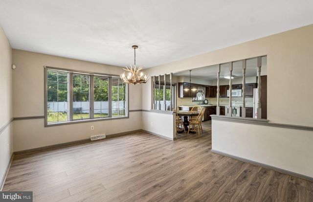 811 MOSS MILL RD, Hammonton, NJ 08037