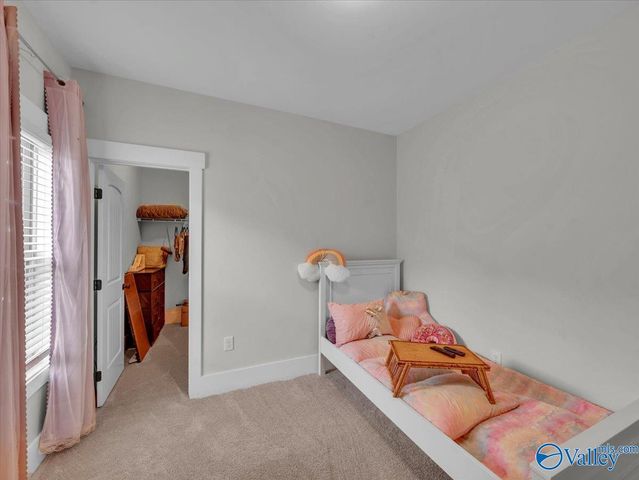 9104 Ohms Circle SE, Owens Cross Roads, AL 35763