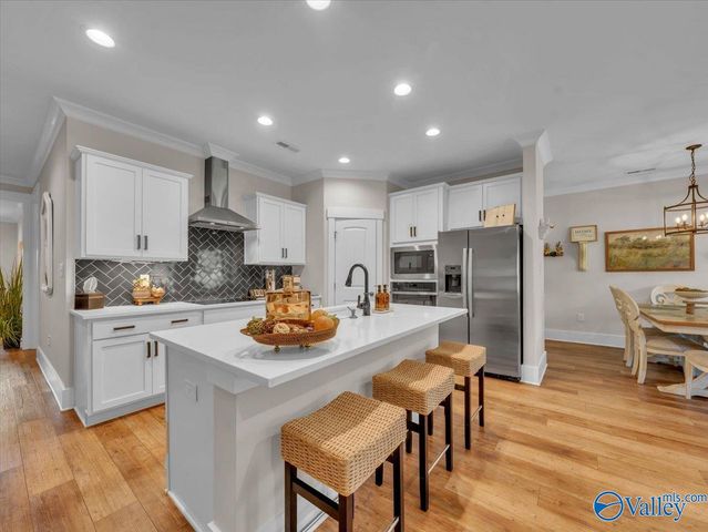 9104 Ohms Circle SE, Owens Cross Roads, AL 35763
