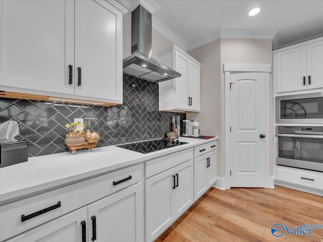 9104 Ohms Circle SE, Owens Cross Roads, AL 35763