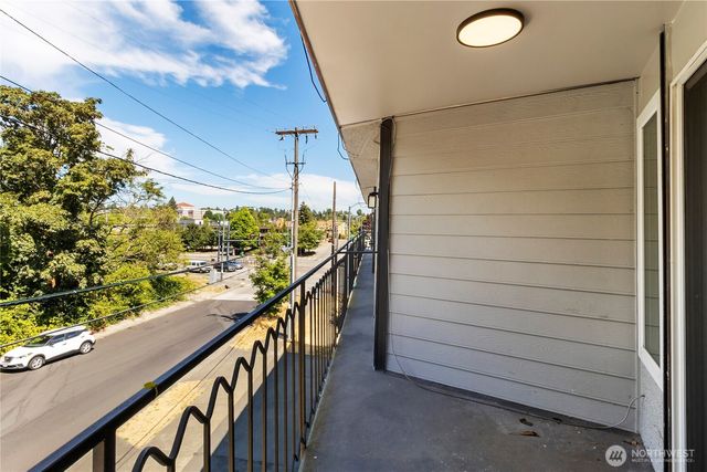 2701 S Walden Street, Seattle, WA 98144