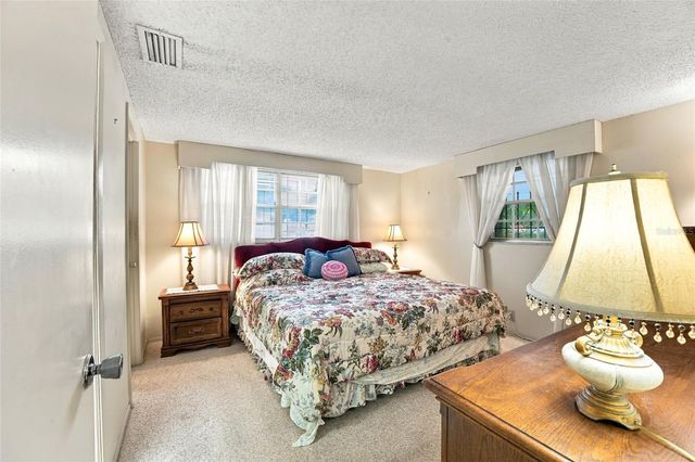 7812 2ND AVENUE NW, Bradenton, FL 34209