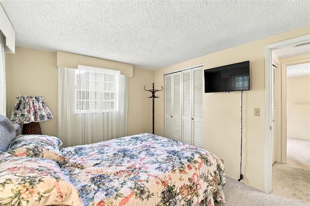 7812 2ND AVENUE NW, Bradenton, FL 34209