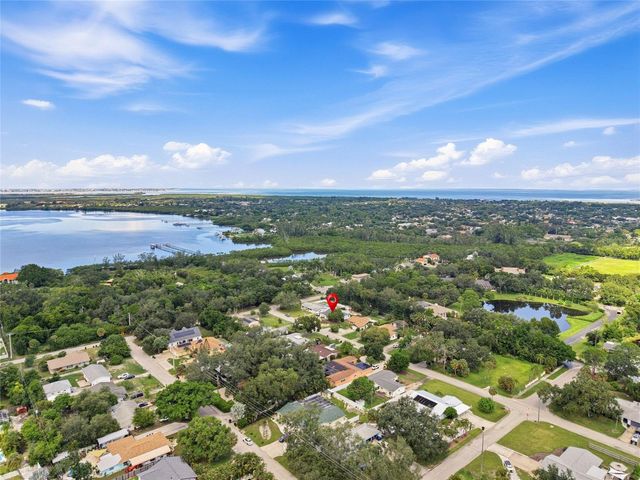 7812 2ND AVENUE NW, Bradenton, FL 34209