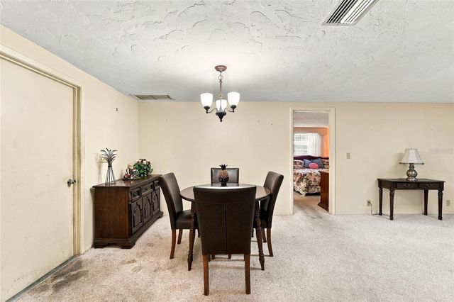 7812 2ND AVENUE NW, Bradenton, FL 34209