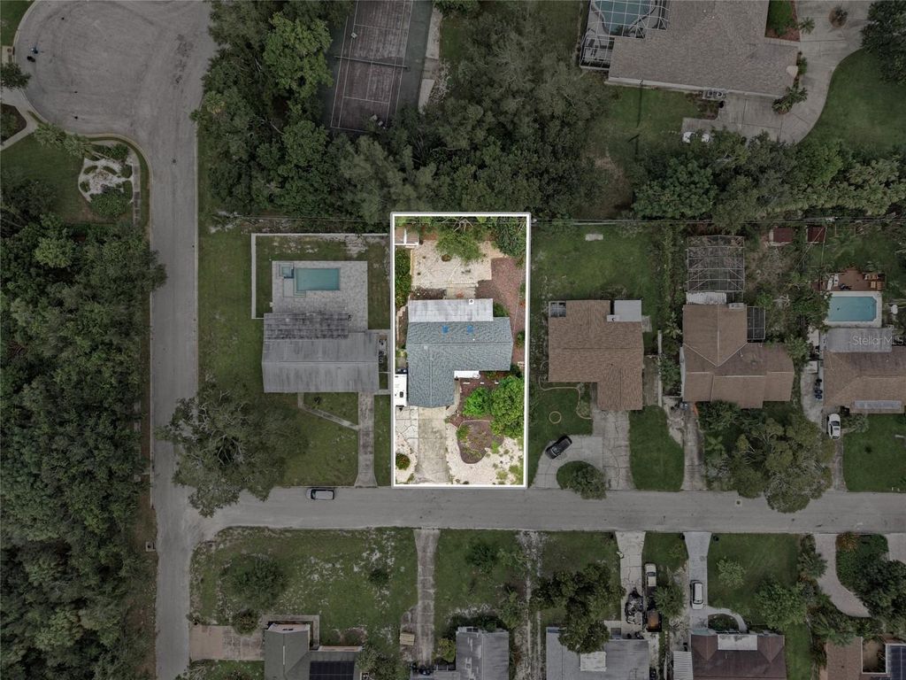 Image 39 of property listing at 7812 2ND AVENUE NW, Bradenton, FL 34209