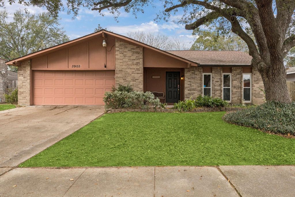 3902 Broken Elm Drive, Spring, TX 77388