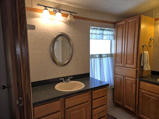 1365 Chobee Loop, Okeechobee, FL 34974