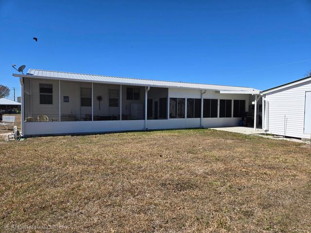 1365 Chobee Loop, Okeechobee, FL 34974