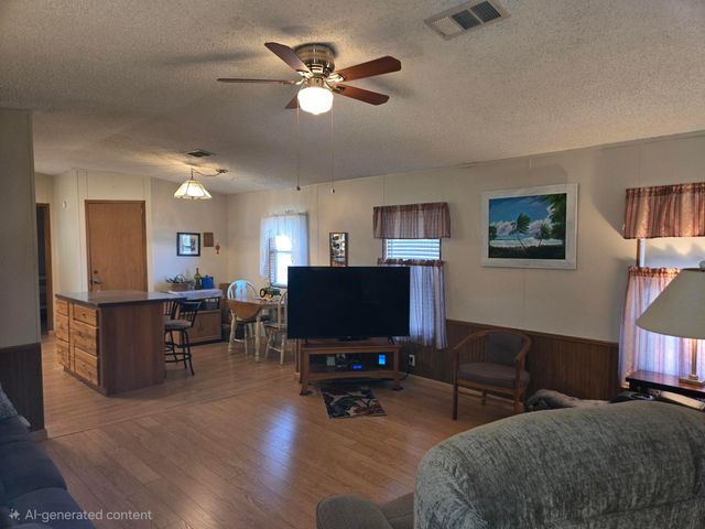 1365 Chobee Loop, Okeechobee, FL 34974