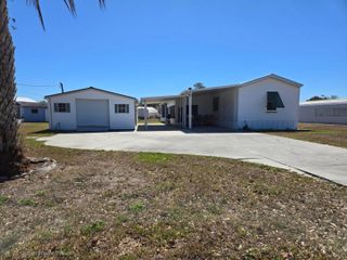 1365 Chobee Loop, Okeechobee, FL 34974