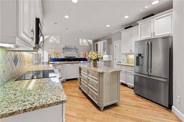 3025 Oaktree Landing NE, Marietta, GA 30066
