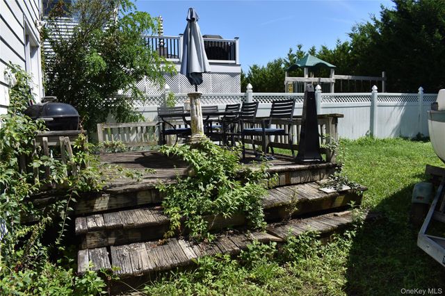 2462 Marine Place, Bellmore, NY 11710