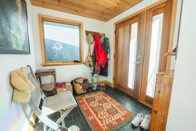 1141 Dobbins Farm RD, Floyd, VA 24091