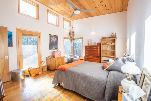 1141 Dobbins Farm RD, Floyd, VA 24091