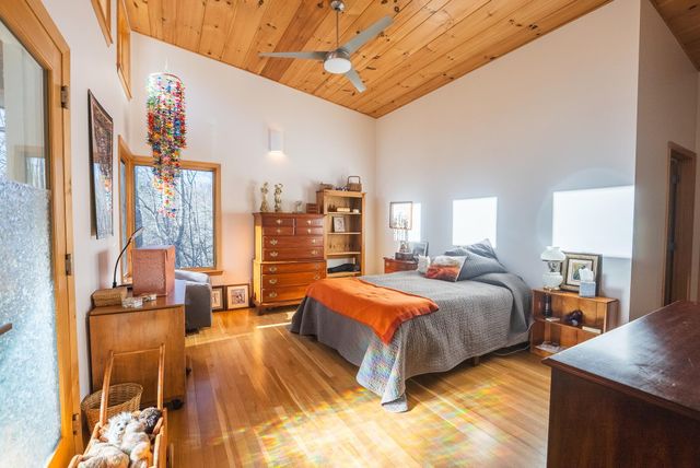 1141 Dobbins Farm RD, Floyd, VA 24091