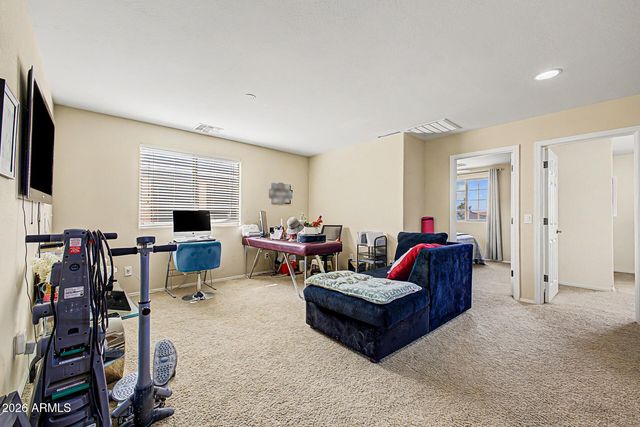 2141 W IAN Drive, Phoenix, AZ 85041