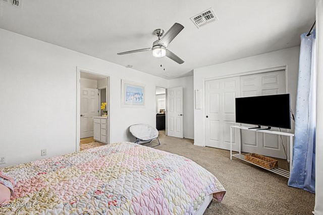 2141 W IAN Drive, Phoenix, AZ 85041