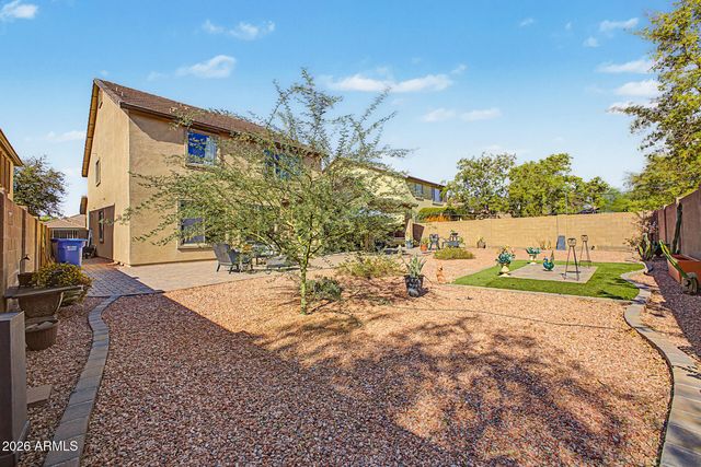 2141 W IAN Drive, Phoenix, AZ 85041
