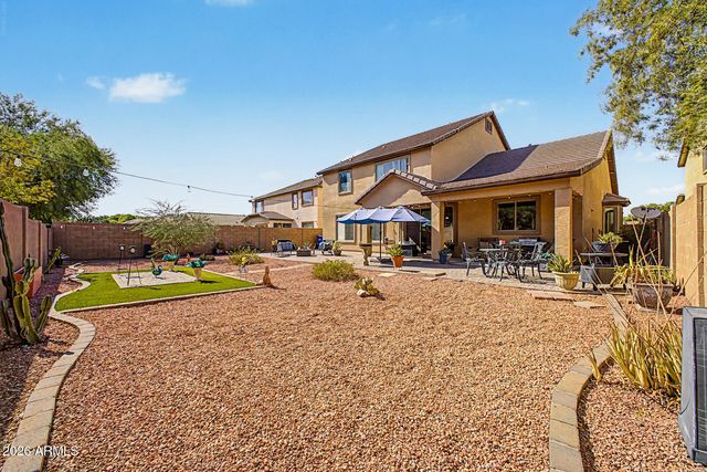 2141 W IAN Drive, Phoenix, AZ 85041