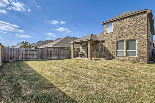 19251 N Cottonwood Green Lane, Cypress, TX 77433