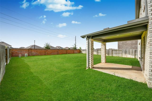 2916 Shimmer Edge Drive, Katy, TX 77493