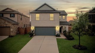 2916 Shimmer Edge Drive, Katy, TX 77493
