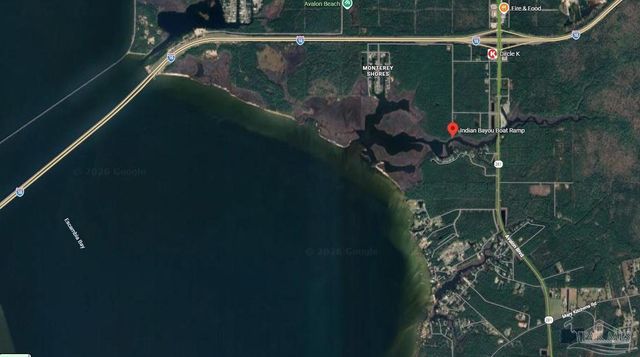 5599 Del Rey Dr, Milton, FL 32583