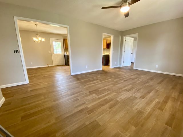 184 Tyne Rd, Shelbyville, TN 37160