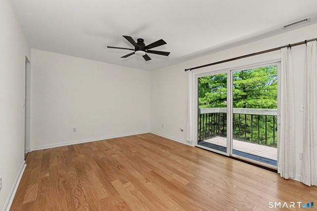 73 Riverside Avenue 3A, Stamford, CT 06905