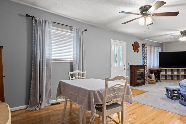 945 N Maple Street, Whitwell, TN 37397