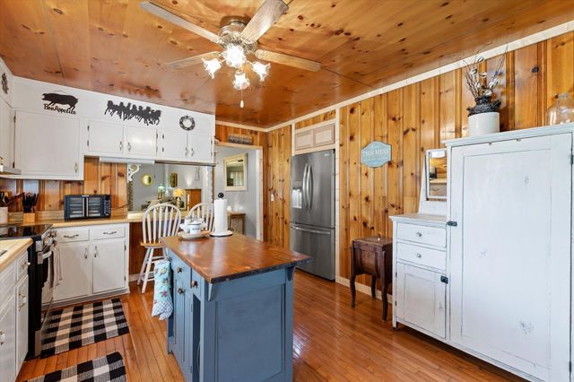 945 N Maple Street, Whitwell, TN 37397