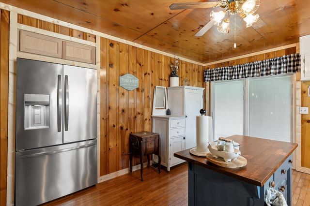 945 N Maple Street, Whitwell, TN 37397