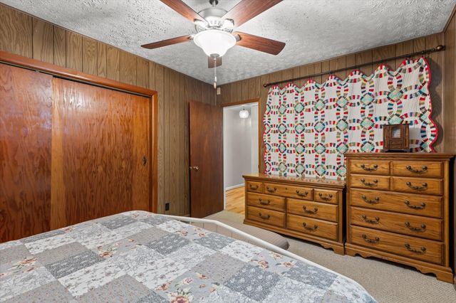 945 N Maple Street, Whitwell, TN 37397