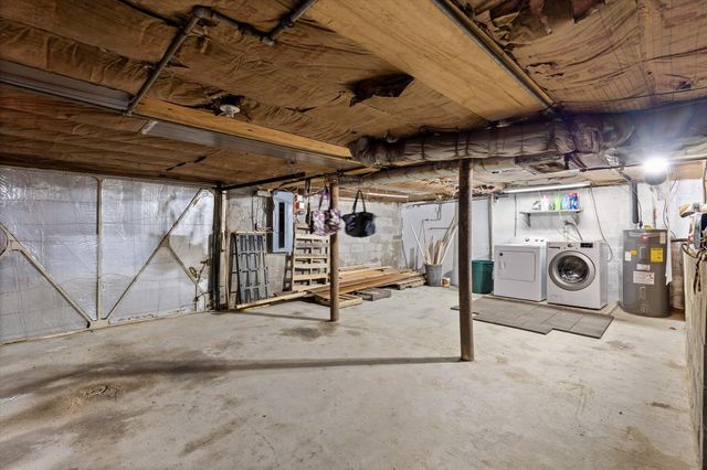 945 N Maple Street, Whitwell, TN 37397