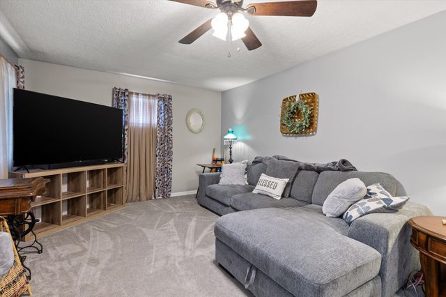 945 N Maple Street, Whitwell, TN 37397