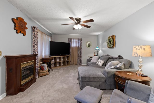 945 N Maple Street, Whitwell, TN 37397