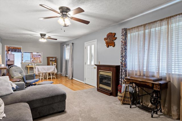 945 N Maple Street, Whitwell, TN 37397
