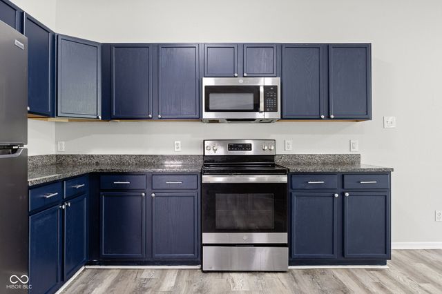 6225 White Rabbit Place, Indianapolis, IN 46235